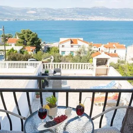 דירה In Arbanija Mit Meerblick, Balkon, Klimaanlage, W-lan 5137-1 *